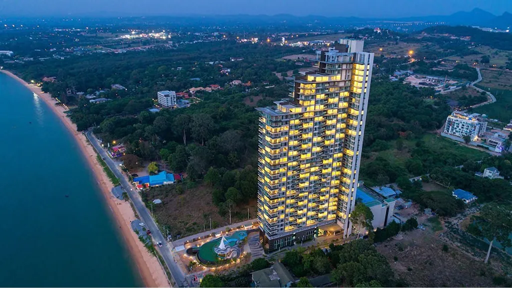 Delmare
Bangsaray Beachfront